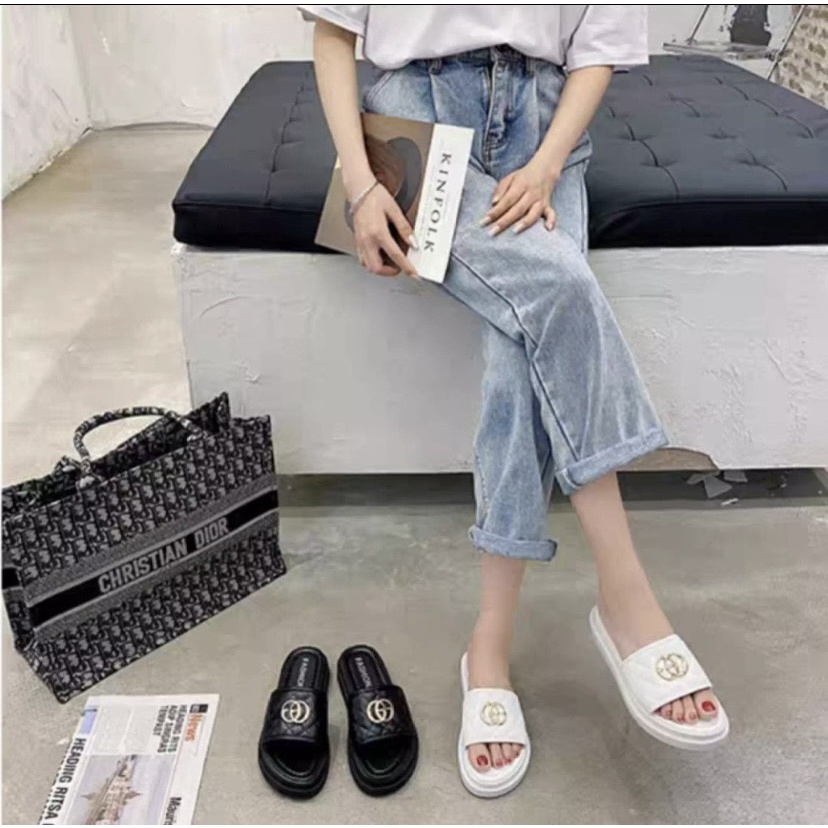 Dép nữ bánh mì/quai ngang đính GG, đế đúc nguyên khối cao 3cm-1000020