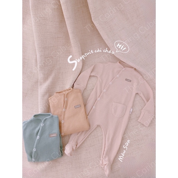 Sleepsuit cài chéo liền tất 0-3m