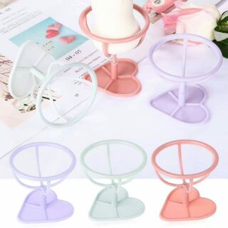 Giá để mút trang điểm