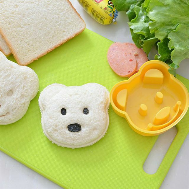[BENTO] Khuôn cắt bánh mì hình gấu đáng yêu cho bé ăn dặm