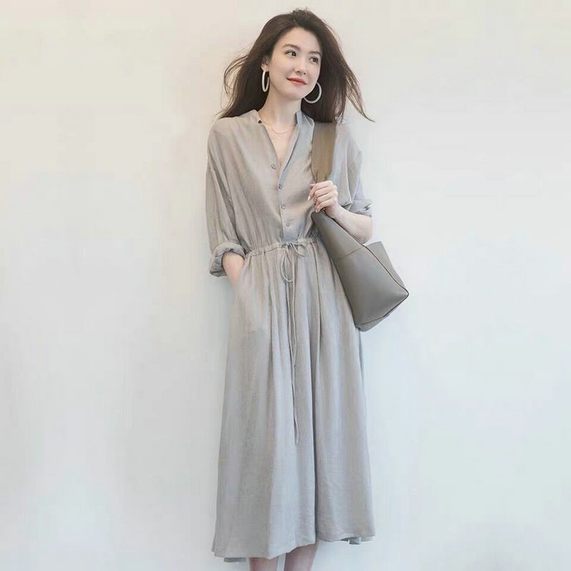 Mùa hè năm 2021 váy mới cỡ lớn cho nữ dành người béo mm, cổ chữ V, mỏng, giảm tuổi của Pháp