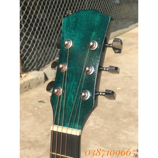 Guitar acoustic màu xanh 