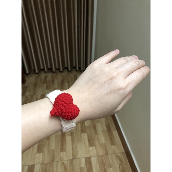 Vòng Tay Đan Móc Dễ Thương Sáng Tạo Made by Hương