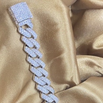 CUBAN MIAMI BẢN ĐÁ CZ  NHÂN TẠO ĐẸP NHƯ KIM CƯƠNG MAMA KING