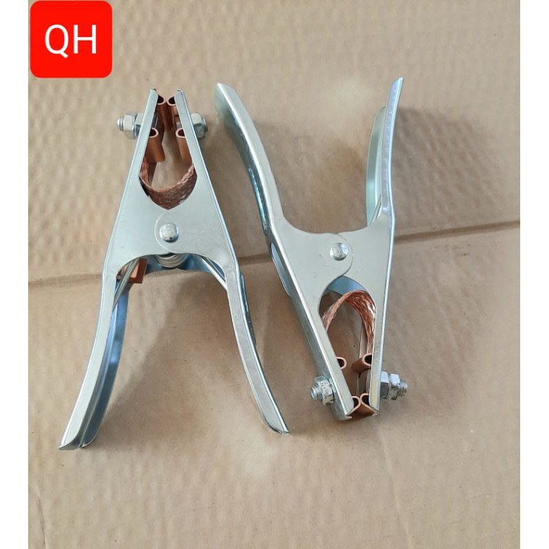 Kẹp mát máy hàn đồng đỏ mạ crome có khả năng dẫn điện tốt, loại 300A và 500A