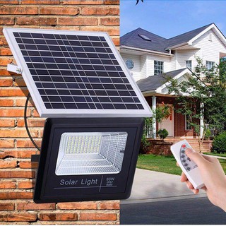 Đèn Năng Lượng Mặt Trời Sử Dụng 10 Năm Không Tốn Điện.