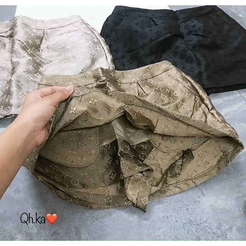 Chân váy phồng tacta hoạ tiết | BigBuy360 - bigbuy360.vn