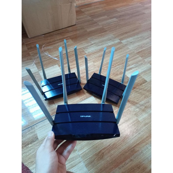 Bộ phát wifi tp link WDR6300 4 râu Xuyên Tường Tốt AC1200 - 2 Băng tần 2.4GHZ và 5GHZ