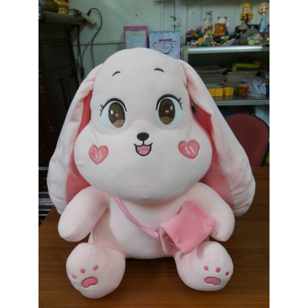 Thỏ bông má tim