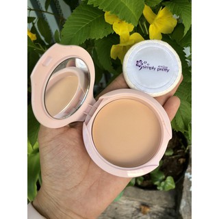 Phấn nền Avon Simply Pretty tone tự nhiên - hộp hông nhạt