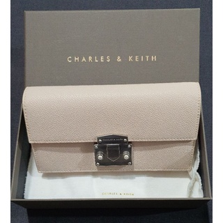 Túi Charles & Keith Auth 100%
