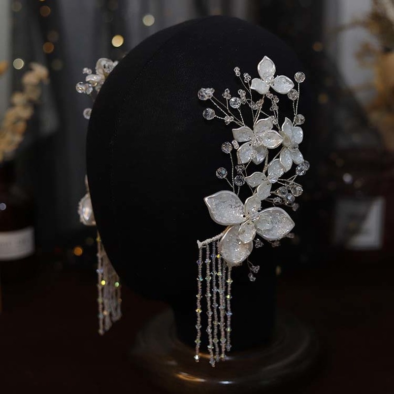 Khuyên Vành Tai Cô Dâu Đính Đá Pha Lê Hình Hoa Tua Rua