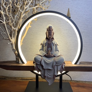 Tượng Quan Âm Bồ Tát size 26cm và Khung đèn Led