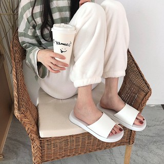 Dép trắng đen basic ulzzang