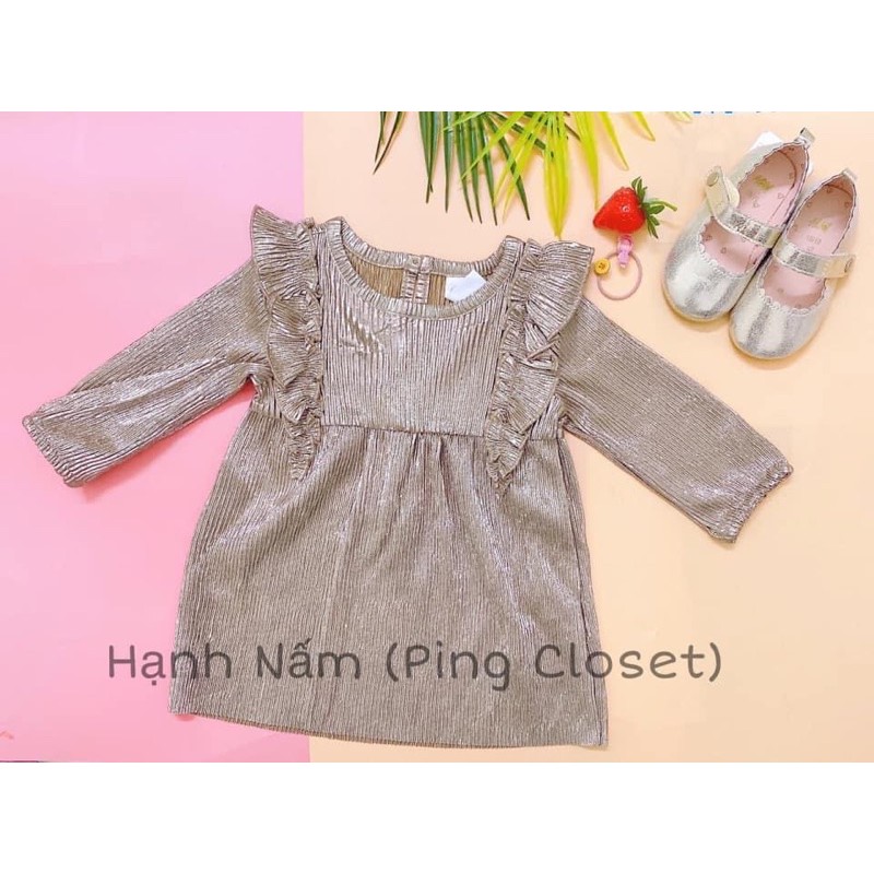 Váy nhung kim tuyến