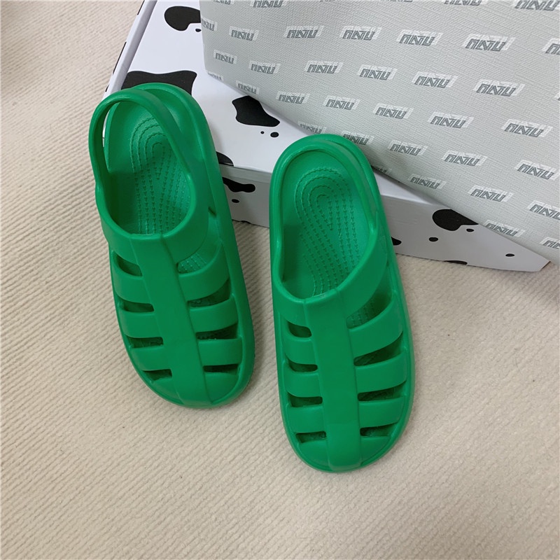 Giày Sandal Đục Lỗ Đế Dày Bằng EVA Chống Trượt Phong Cách La Mã Thời Trang Mùa Hè Hàng Mới Dành Cho Bạn Nữ Mang Đi Biển
