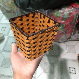 Giỏ mây sắt