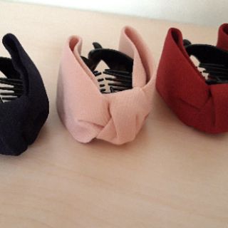 CỘT TÓC KẸP TÓC NHIỀU MẪU ĐỒNG GIÁ 15K (inbox mẫu)