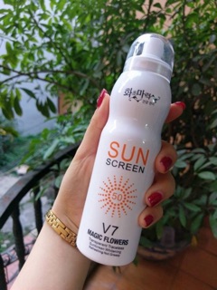 Chống nắng v7 đạng xịt