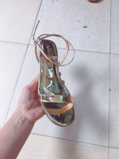 Sandal bệt nữ