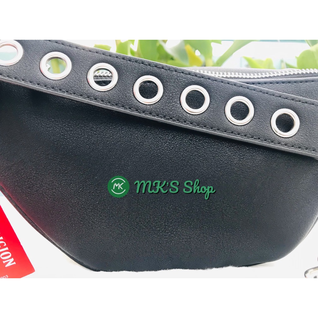 TÚI BAO TỬ ÔNG ĐỊA TRUE RELIGION MÀU ĐEN - SIZE 30CM