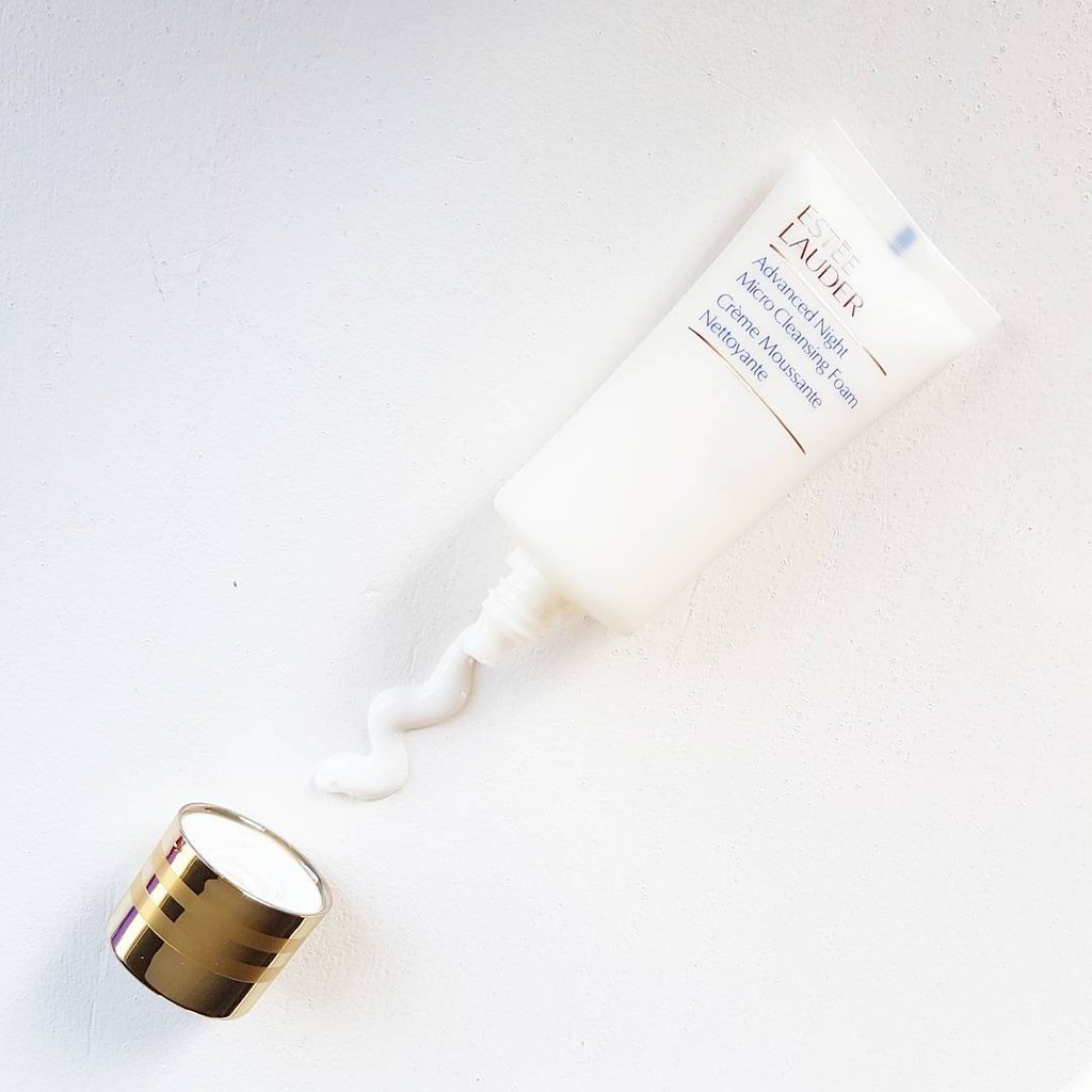 Estee Lauder Advanced Night Micro Cleansing Foam - Sữa Rửa Mặt Siêu Mềm Mịn Cho Da 100ml