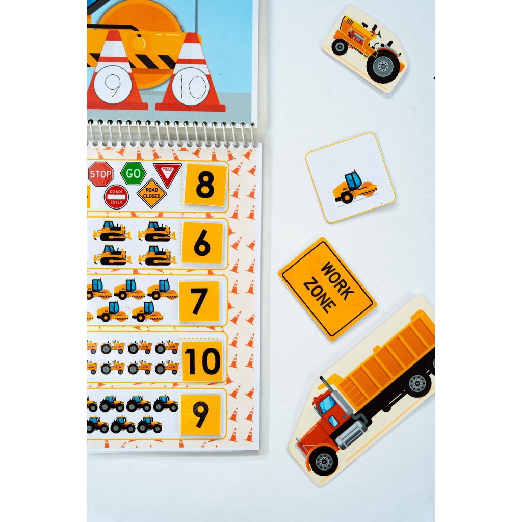 Học liệu bóc dán Montessori chủ đề xe công trường, busy book xe công trường phát triển tư duy cho bé.