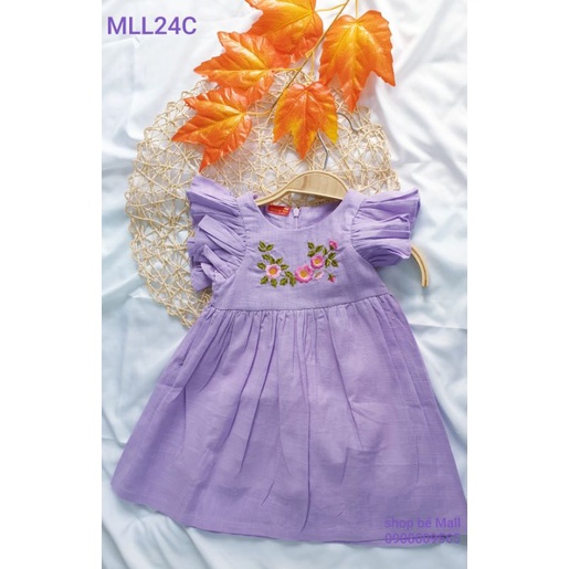 Váy linen tím thêu dây hoa hồng cho bé