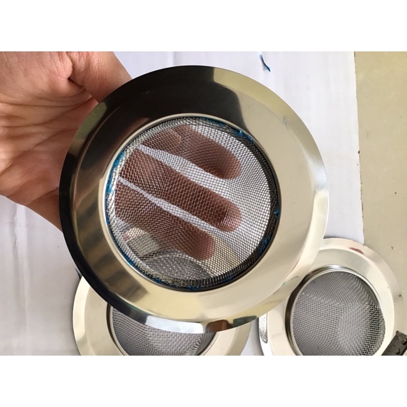Lọc bồn rửa bát bằng inox sáng bóng
