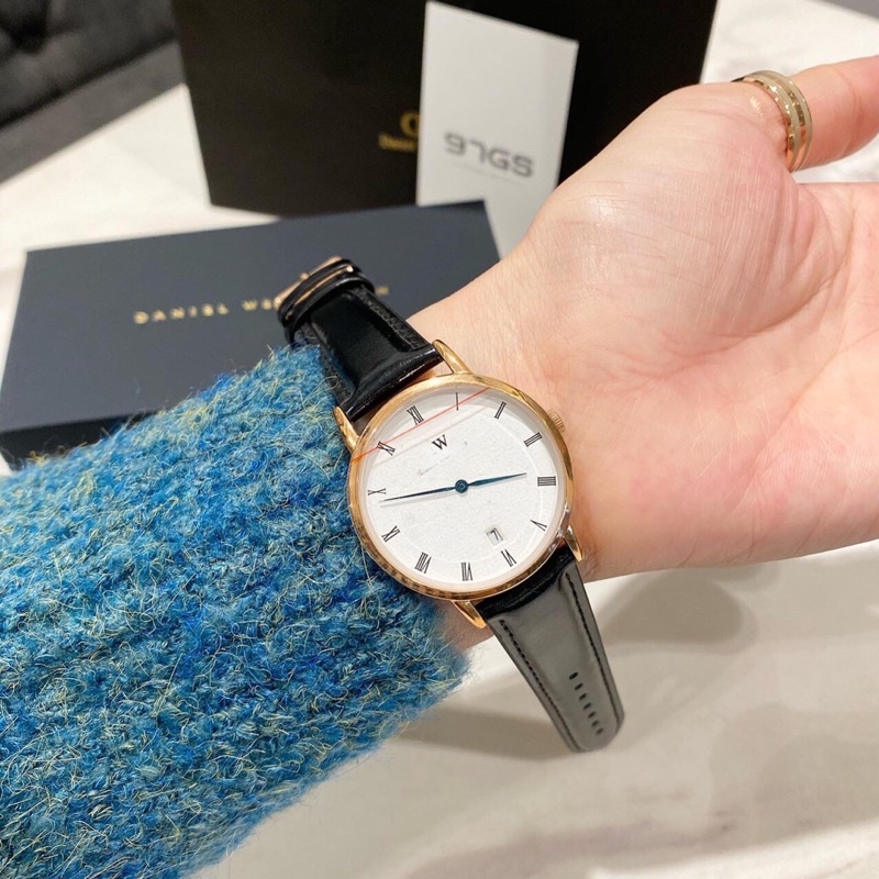 Đồng hồ nam W , Nữ W dây da may chỉ kim xanh có lịch size 34mm 38mm