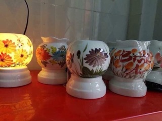 Đèn xông tinh dầu (kèm tinh dầu)