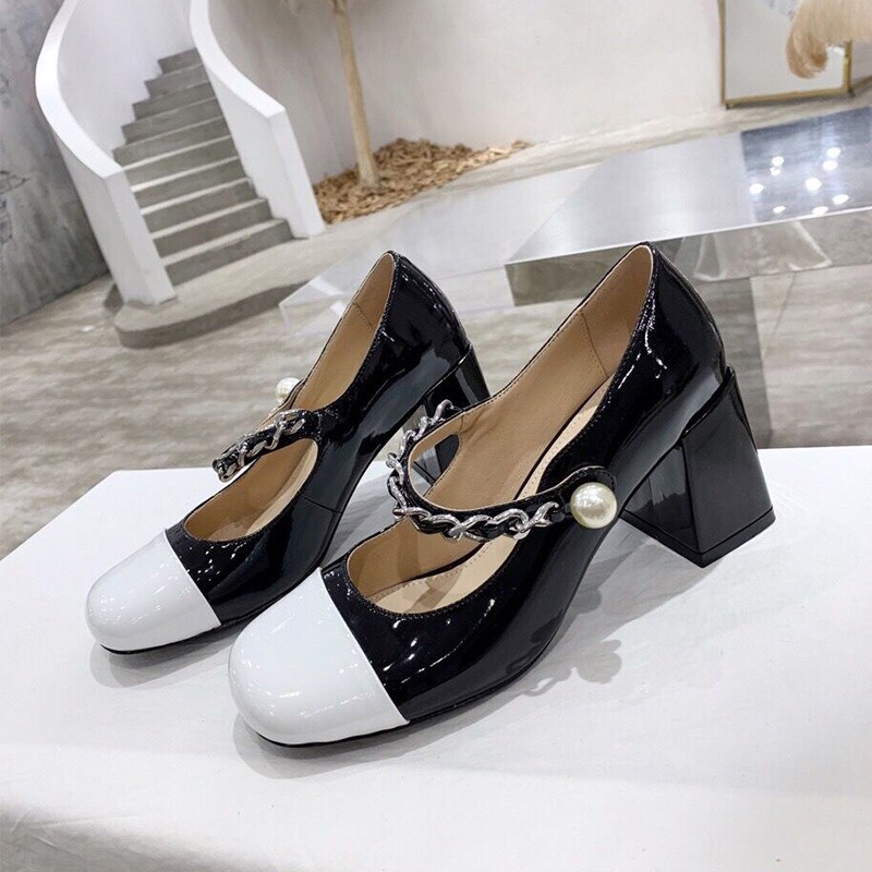 Giày cao gót quai xích ngọc mã CD38