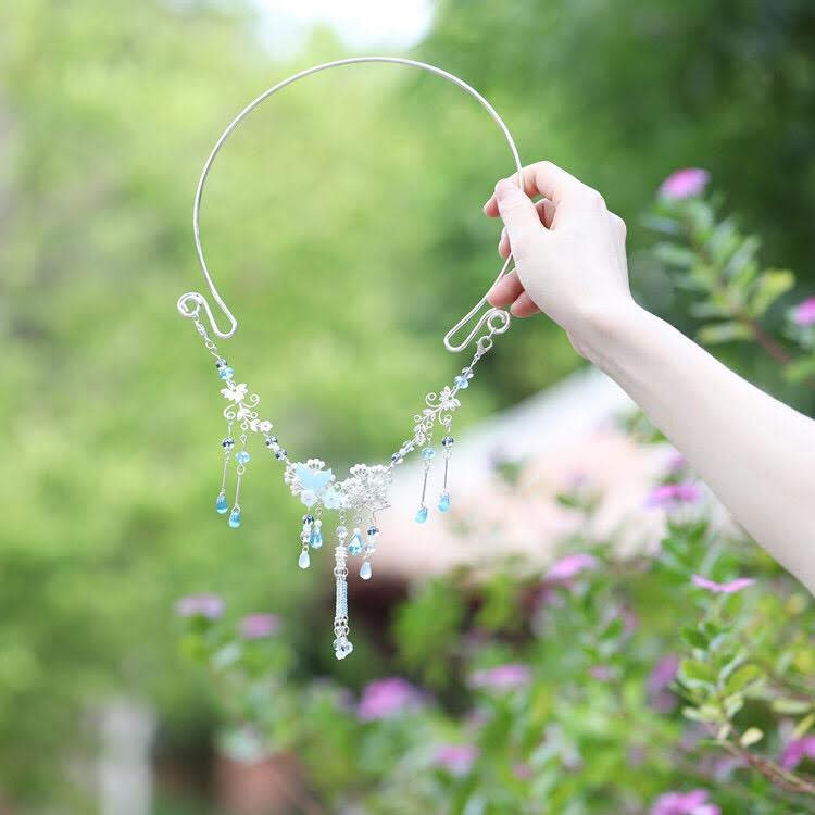Vòng đeo cổ xuân hoa hàng sẵn