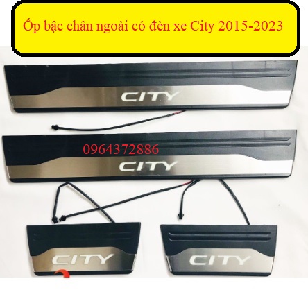 Ốp Bậc Chân Ngoài Xe Honda CITY 2015-2021 có đèn LED