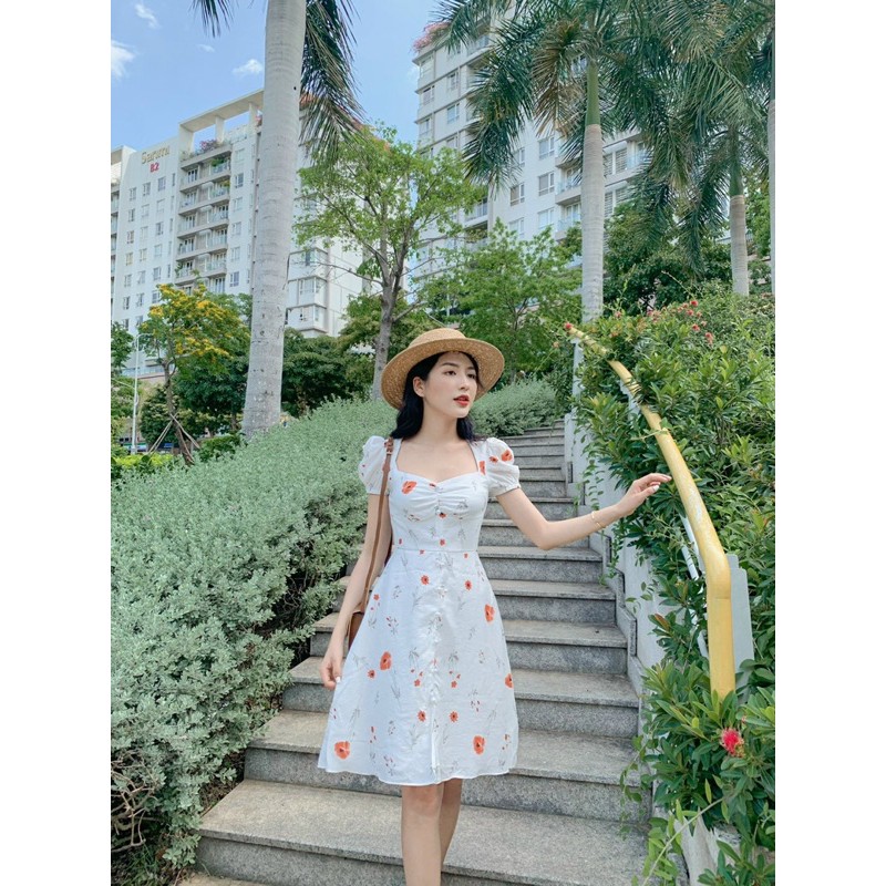 [Mã SKAMA06 giảm 8% tối đa 50K đơn 250K] Đầm ROSY - Đầm midi cúc trắng nhún ngực | BigBuy360 - bigbuy360.vn