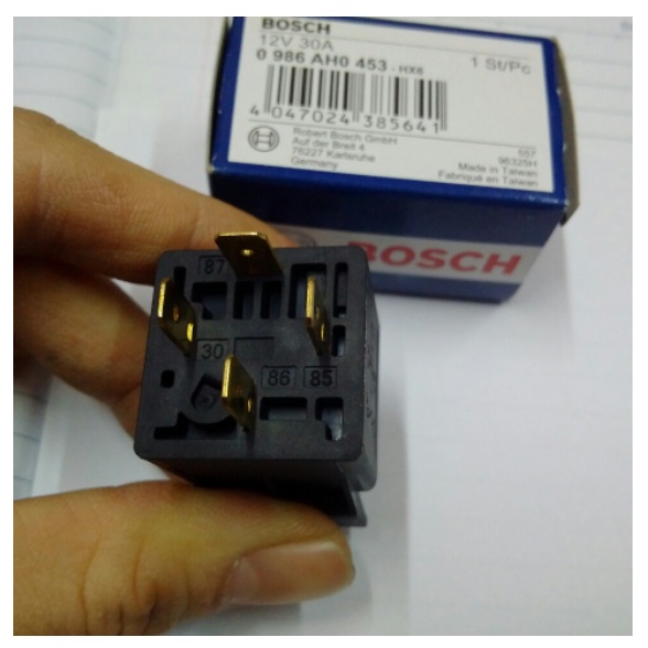 Rơ le Bosch 4 chân - 5 chân to 12V 30A
