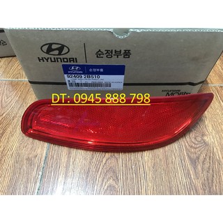 Đèn phản quang sau hyundai santafe 2010