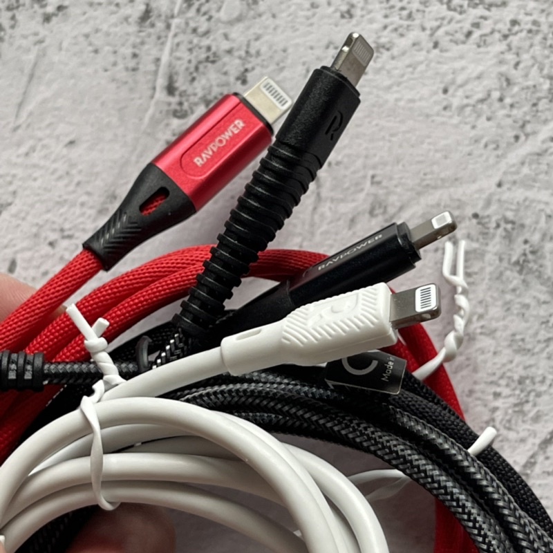 Cáp Ravpower C to L MF.i 1 Mét Hộp Móp Dây New CB020/CB050/CB054