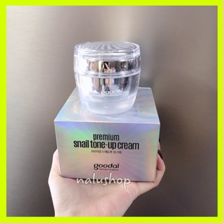 Kem dưỡng trắng , xóa nhăn, giảm tàn nhang tinh chất ốc sên, sản phẩm chất lượng tốt