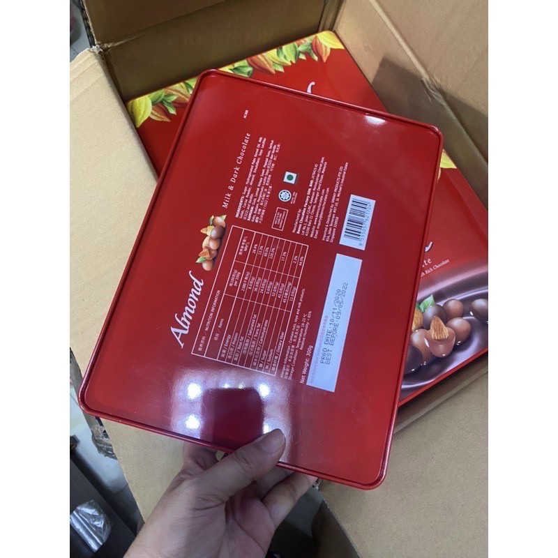 Kẹo Socola hạnh nhân Sữa 300gr