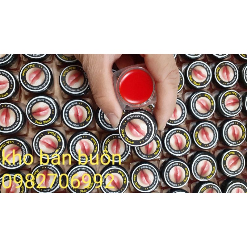 Dưỡng gấc sáp ong