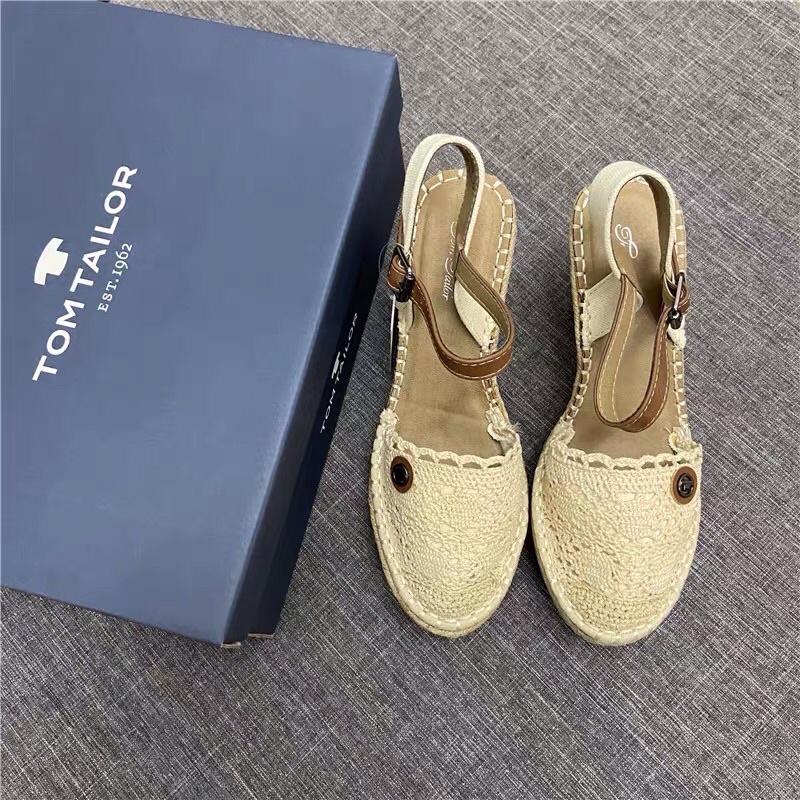 Sandal đế cói xuất EU