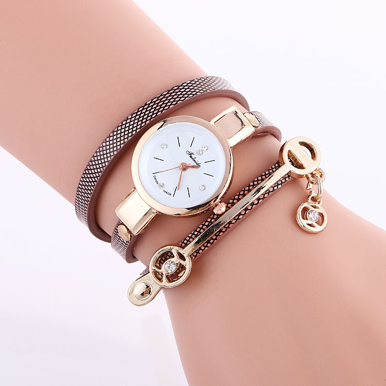 Women Fashion Quartz bracelet watch