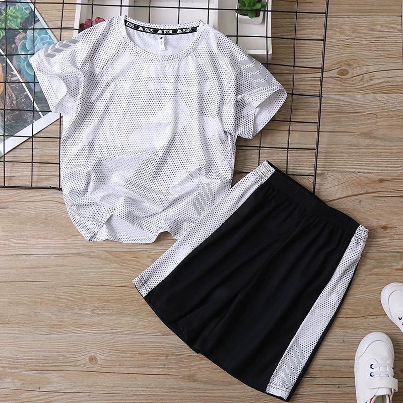 15-45kg Bộ thể thao thông hơi bé trai size đại họa tiết rằn ri mới