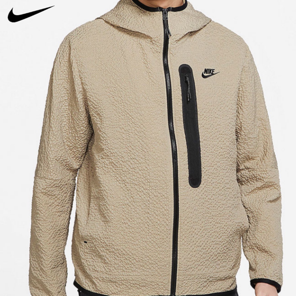 Áo Khoác Gió Dáng Rộng Thoáng Khí Thêu Logo NIKE2022 NSW TECH DQ4323