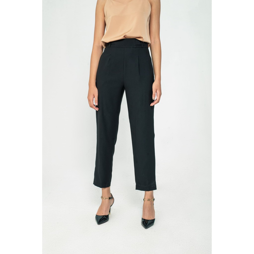 MAIIMER - Karen Set Đen | BigBuy360 - bigbuy360.vn