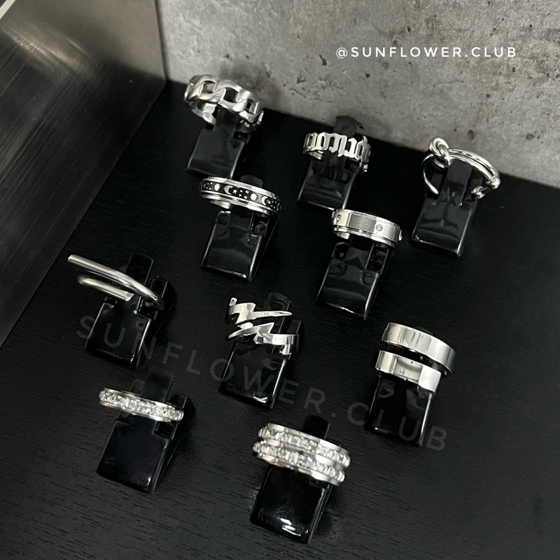 Nhẫn thép titan không đen không rỉ thời trang nam nữ unisex