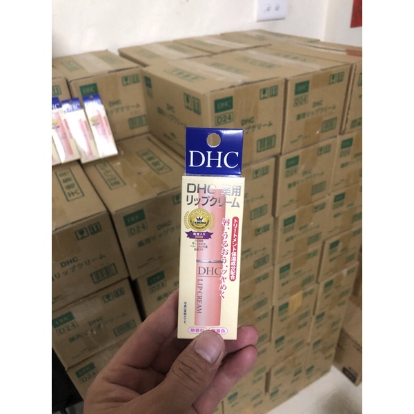 Son Dưỡng Môi DHC Lip Cream 1,5g Không Màu Giảm Thâm Môi