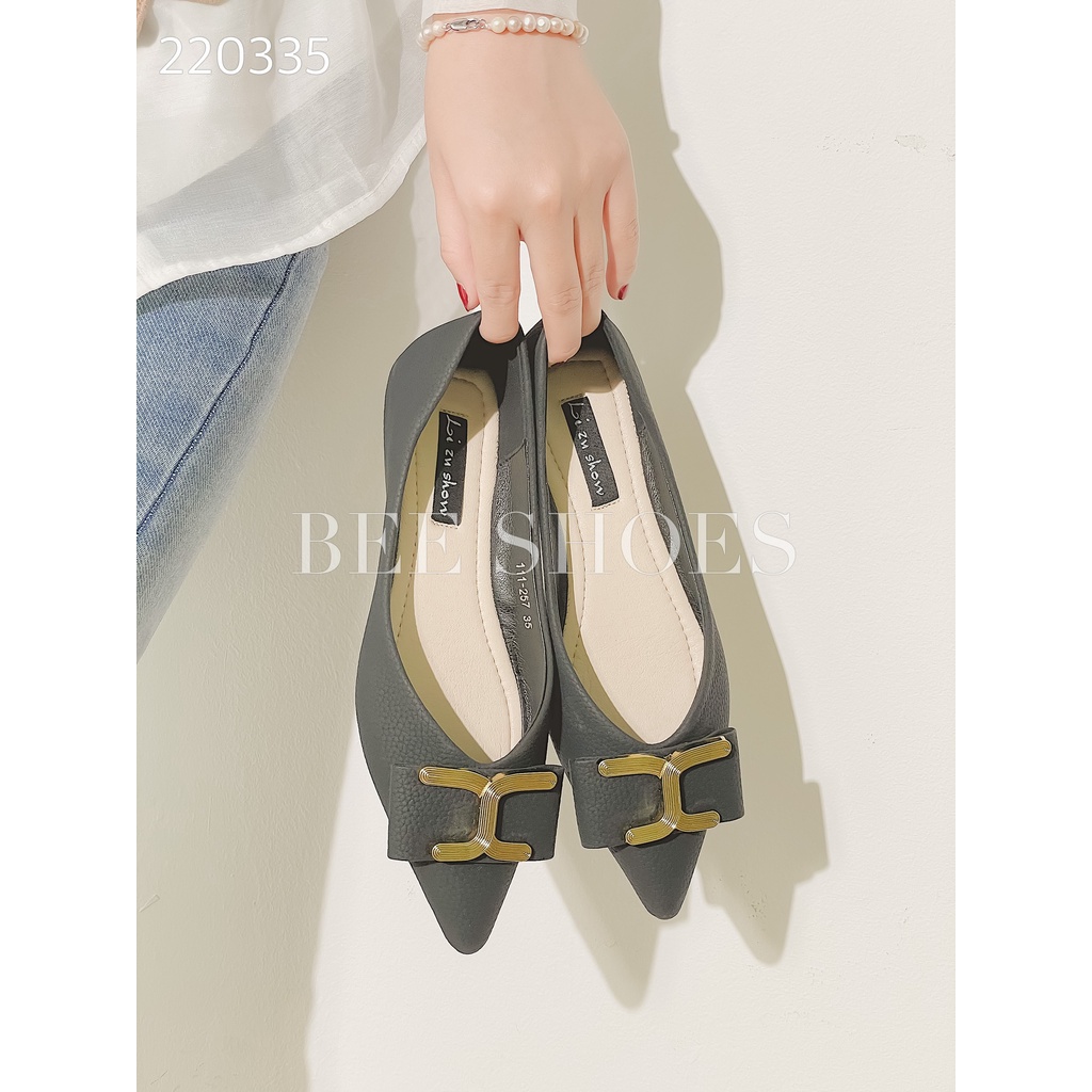 BEESHOES - GIÀY BÚP BÊ NỮ MŨI NHỌN - GIÀY BÚP BÊ NỮ MŨI NHỌN ĐẾ BỆT SẴN MÀU ĐEN - KEM - NÂU 220335