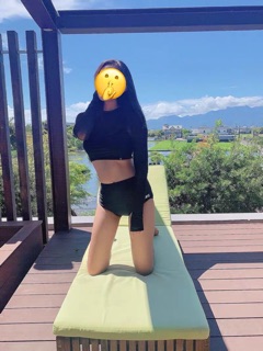 Hàng sẵn - Set bikini 3 mảnh đen cá tính